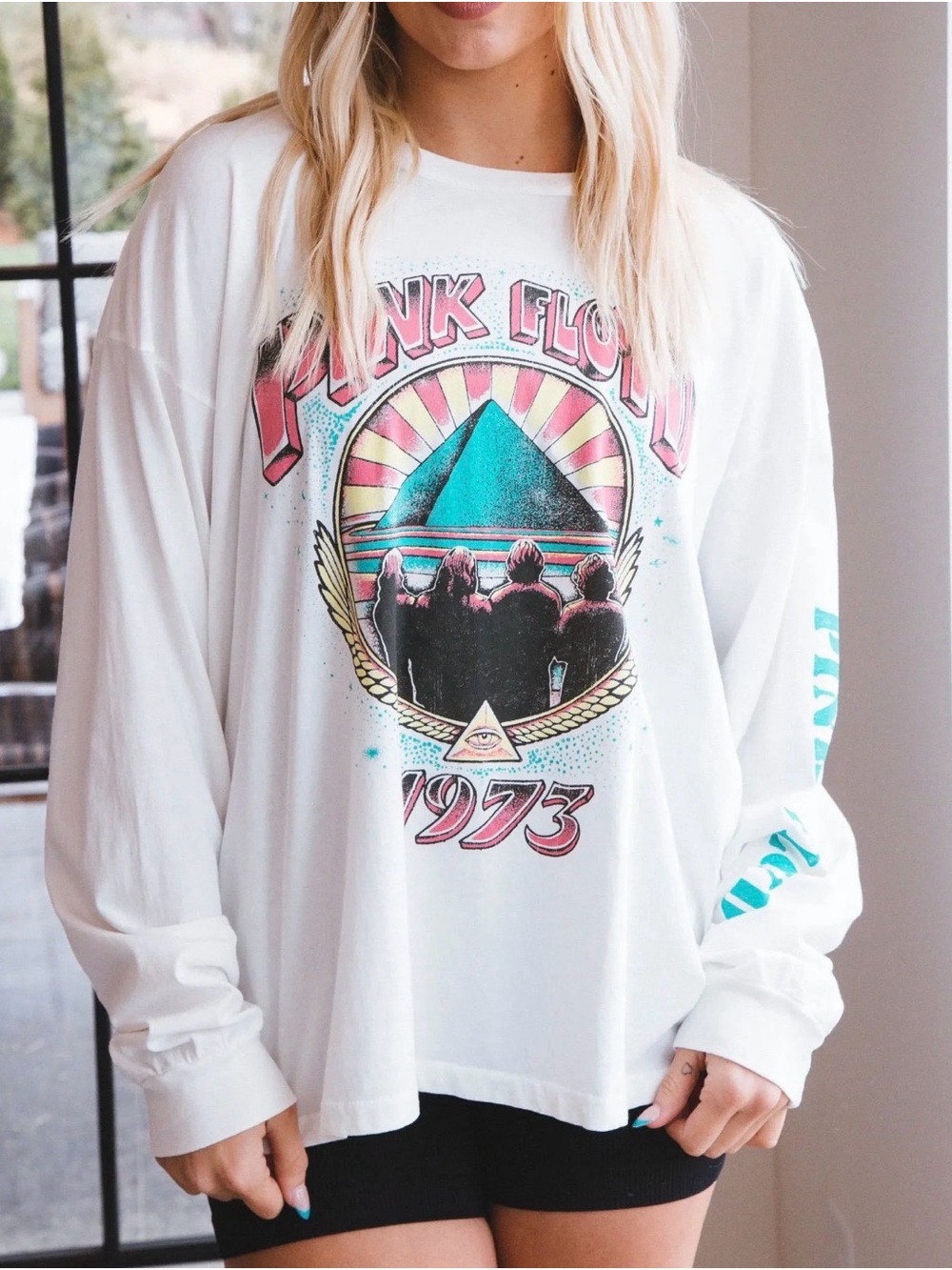 Daydreamer Pink Floyd 1973 Long Sleeve Merch Tee NWT - Oversized